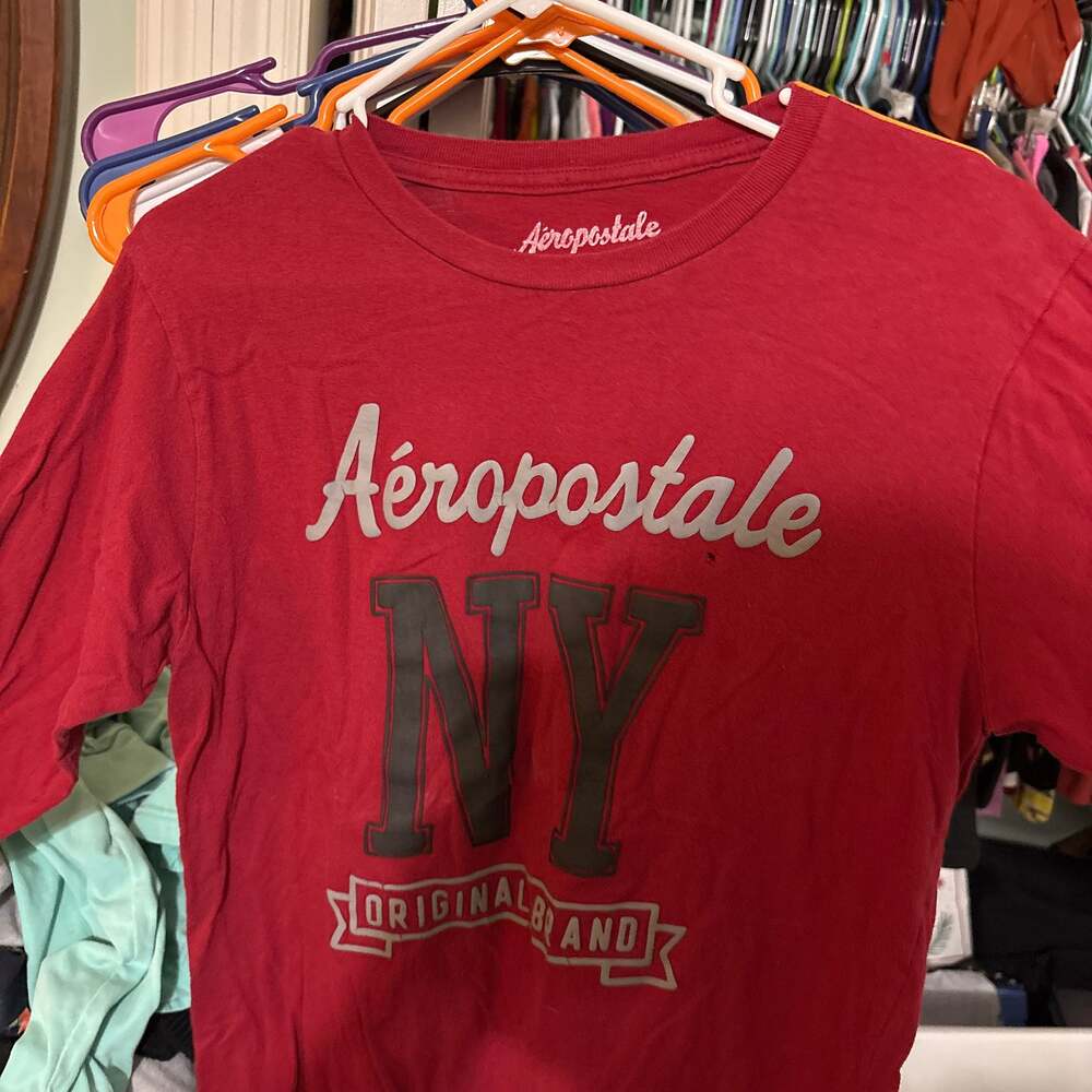 Aeropostale Men's Red Long-Sleeve NY Original Brand Graphic Tee